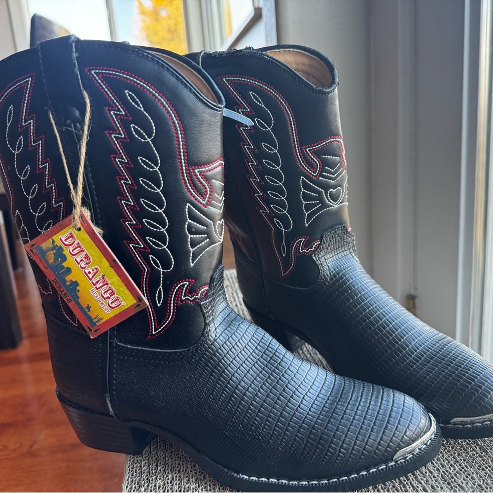 NWT Durango Black Western Boots (6D youth)